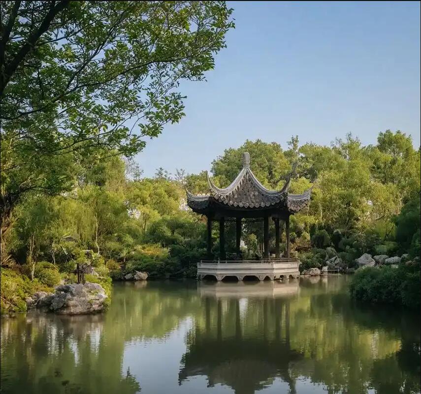 攀枝花西初夏餐饮有限公司